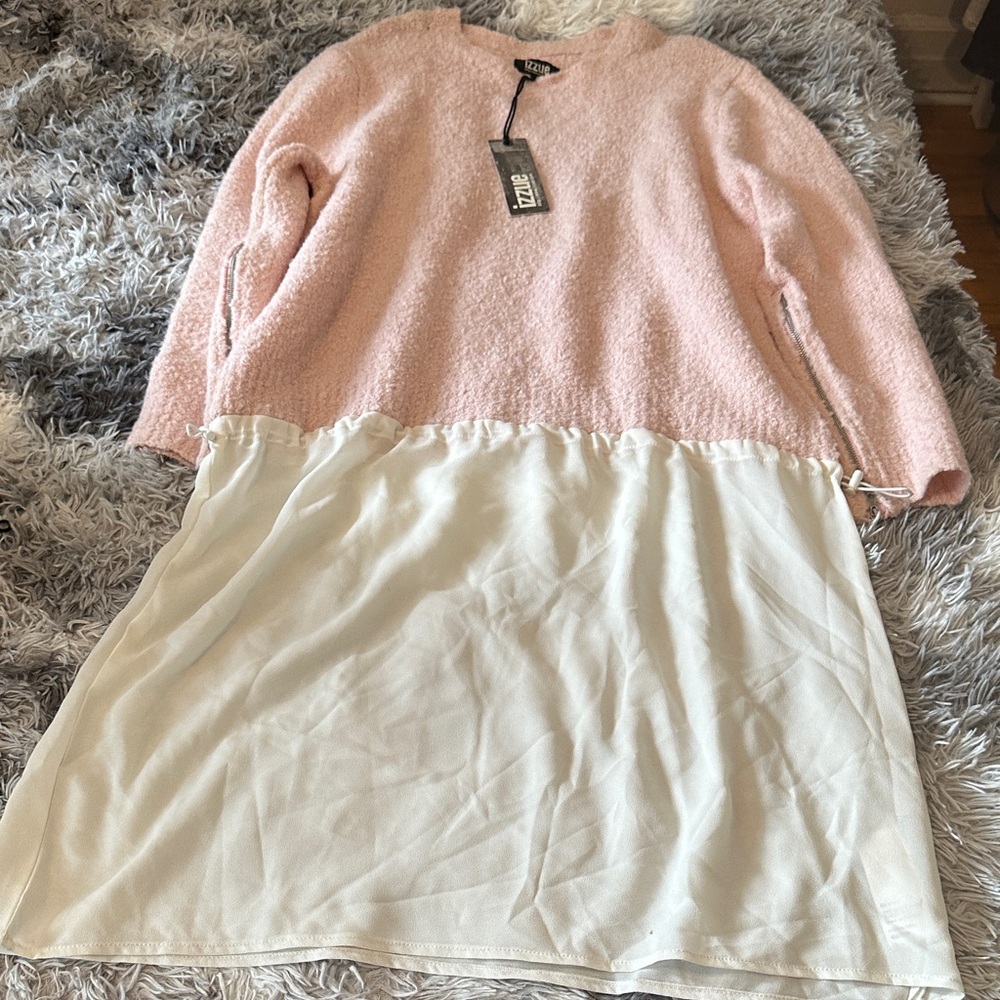 Izzue Light Pink Sweater/Dress